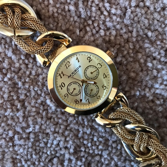 Akribos XXIV Womens Watch Gold Tone Multi-Function - Picture 3 of 8